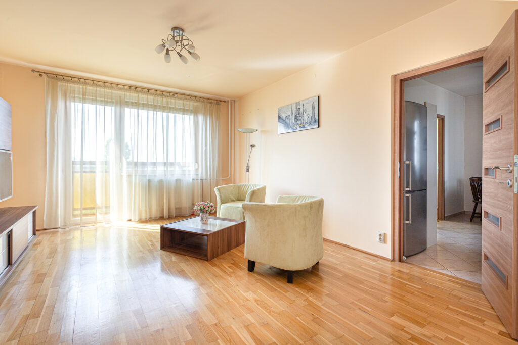 3 szobás, erkélyes, panorámás lakás